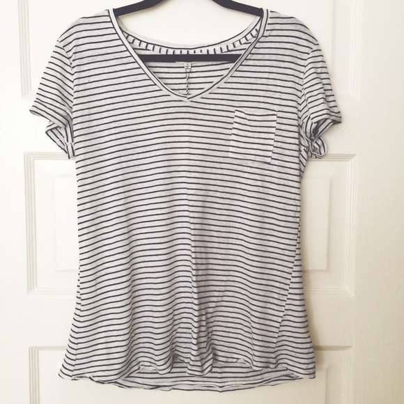 LAST ONE! Black and White Striped Tee - Picture 3 of 4