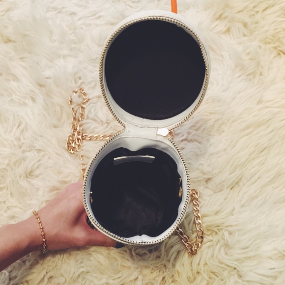 🚫Sold🚫🦄Unicorn Tears Crossbody - Picture 3 of 4