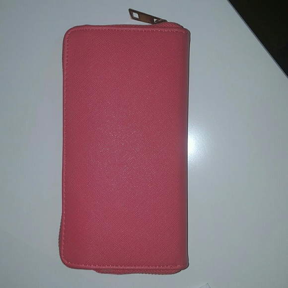 Wallet - Picture 2 of 3