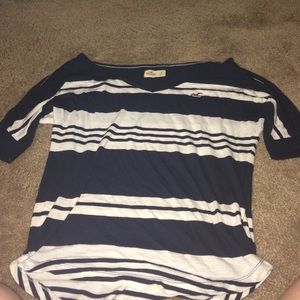Hollister v neck shirt
