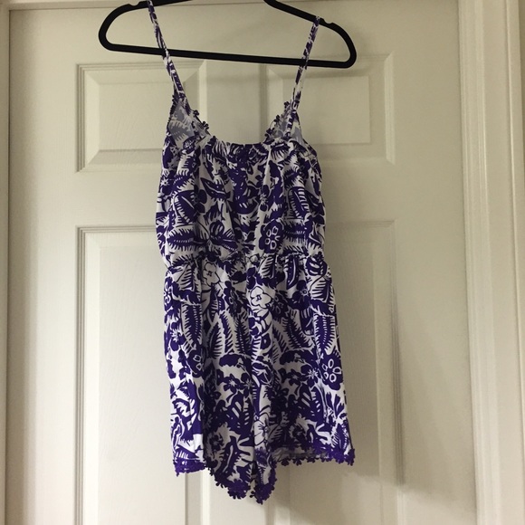 🎉last one🎉 Floral purple romper - Picture 3 of 4