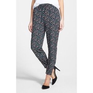 Socialite Print Woven Pants