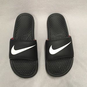 NIKE Sandals