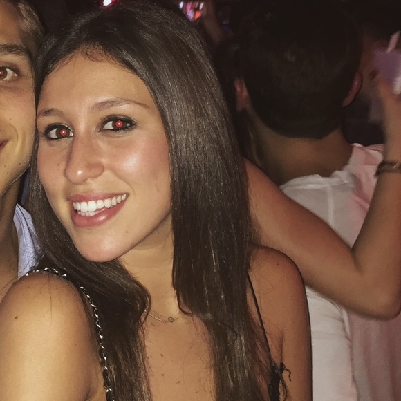 Meet your Posher, Brooke