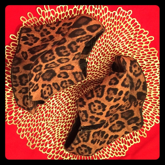 Fierce Jungle Wedges