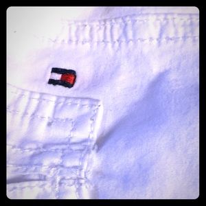 Tommy Hilfiger capris. Great for the summer/beach.