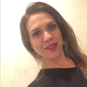 Meet your Posher, Daniela