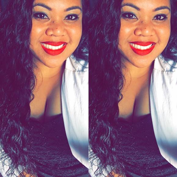 Meet your Posher, Tiarelei