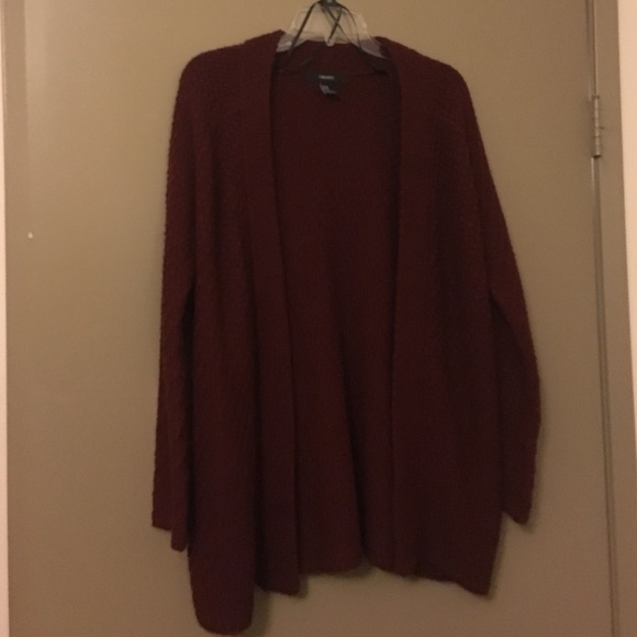 Warm comfortable and cute sweater from Forever 21