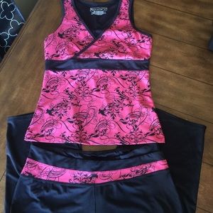 ✨SALE✨Tek Gear workout outfit