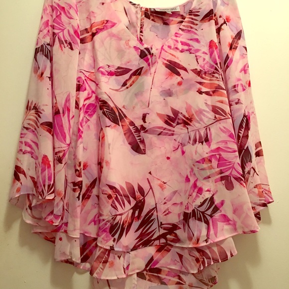***New***JLO Floral Polyester 3/4 Sleeve Top SMALL