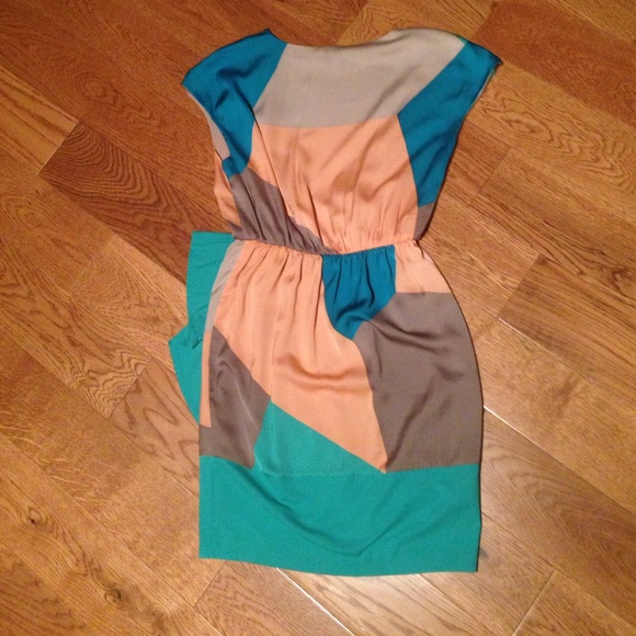Doo.Ri Colorblock dress - Picture 2 of 4