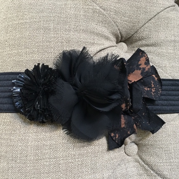 JCrew Midnight Flower Belt - Picture 2 of 3