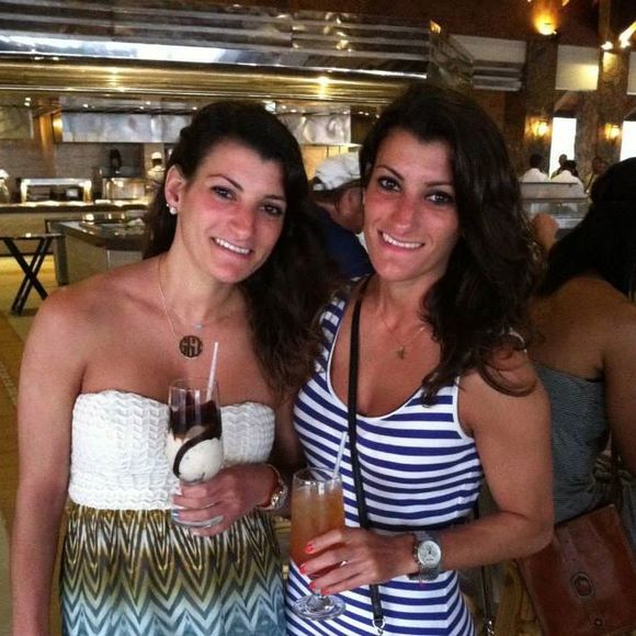 Meet your Posher, Courtney