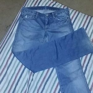 Women's Jean's