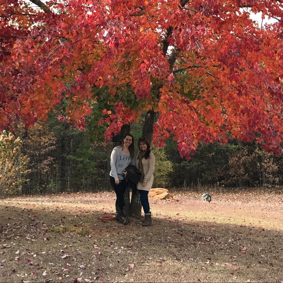 Meet your Posher, Marilyn - Picture 3 of 3