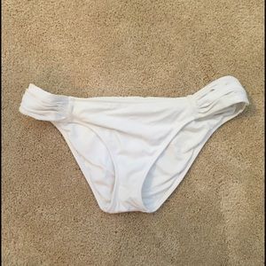 White!!! VS Basic Bikini Bottoms - Medium