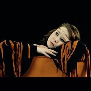 Meet your Posher, Roxie