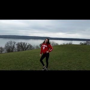 Meet your Posher, Taylor