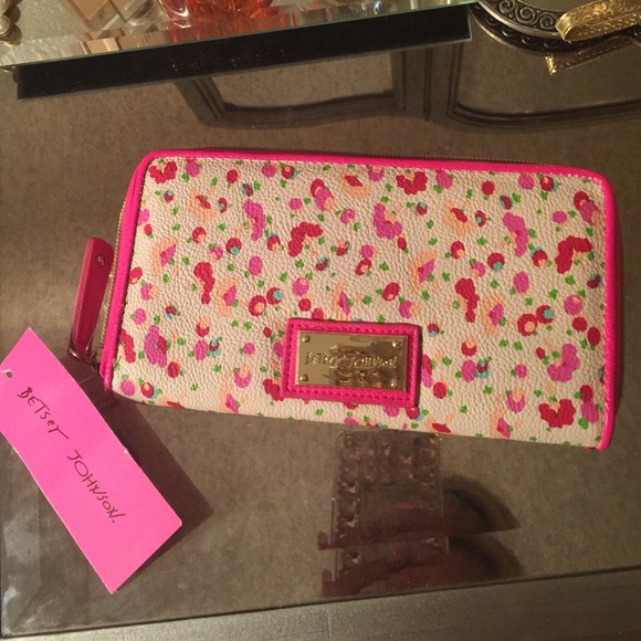 Betsey johnson