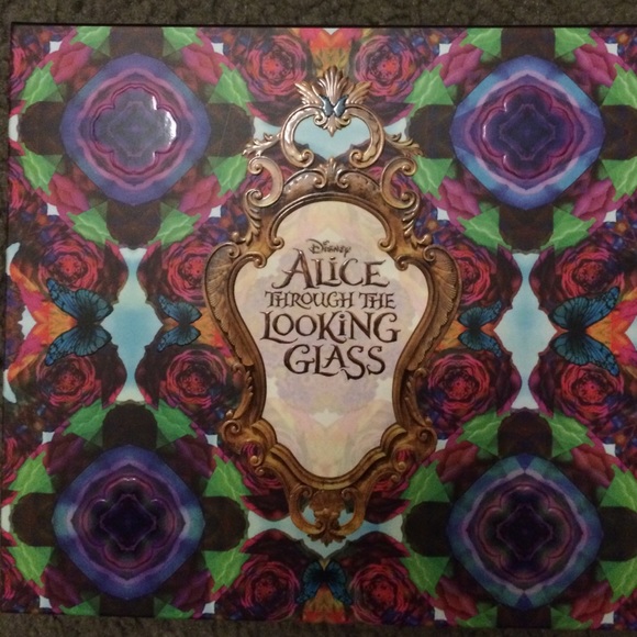 Urban decay alice through the looking glas