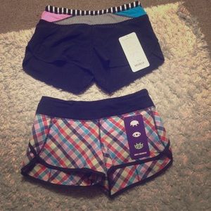 Lululemon PLAID seawheeze speed shorts. Size 4.