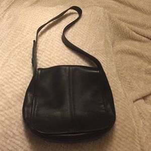 Vintage Coach Mahogany Black  Leather Shoulder Bag
