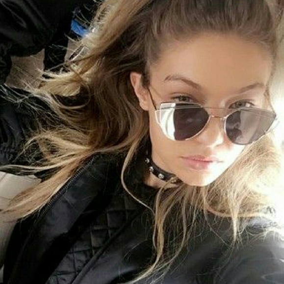 Accessories - LAST ONE Silver Cat Eye Mirrored Sunnies