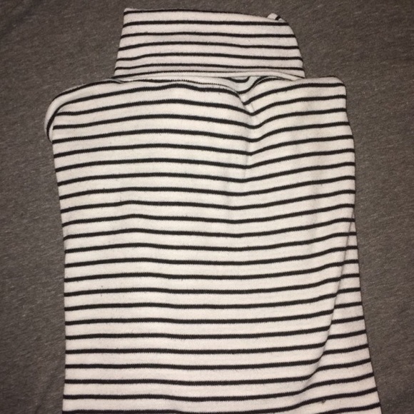 Turtleneck long sleeve
