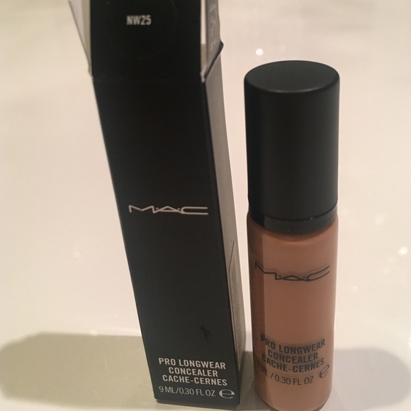 New MAC pro longwear concealer - NW25