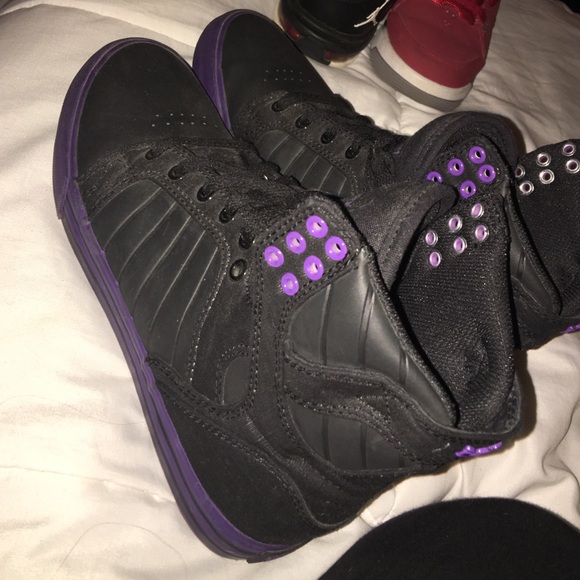 Supra purple & black  Sky tops