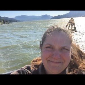 Meet your Posher, Cathy