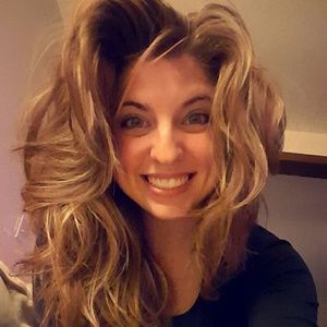 Meet your Posher, Cait