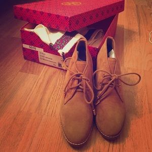 Like new Tory burch ankle boots