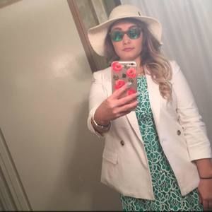 Meet your Posher, Ashley