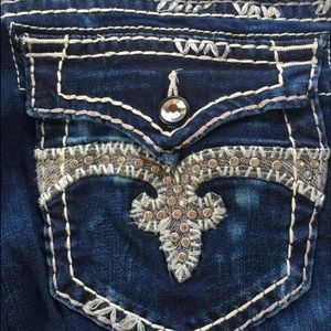 NWOT Rock Revival Jillian Easy Boot Sz 33/32