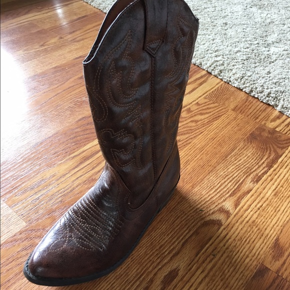 Girls cowboy boots