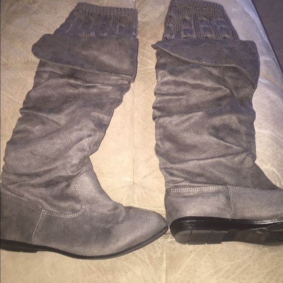 Aldo - Size 7 (37) - Tall faux suede Gray Boots