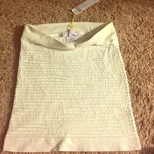 BcBG skirt. Off white
