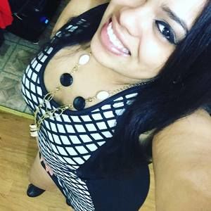 Meet your Posher, Chantelle campos