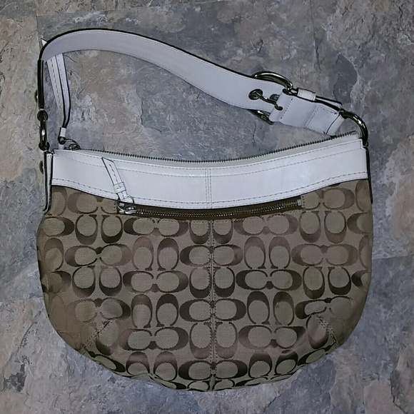 Coach Hobo Purse!! - Picture 2 of 4