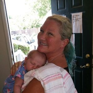 Meet your Posher, Stacy