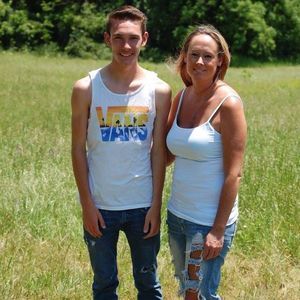 Meet your Posher, Nina