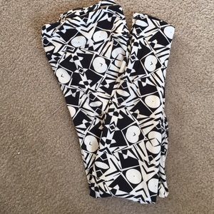 LulaRoe TC legging