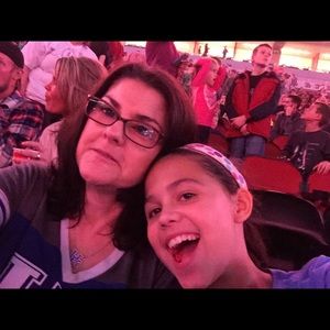 Meet your Posher, Sheri