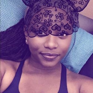 Meet your Posher, Marissa