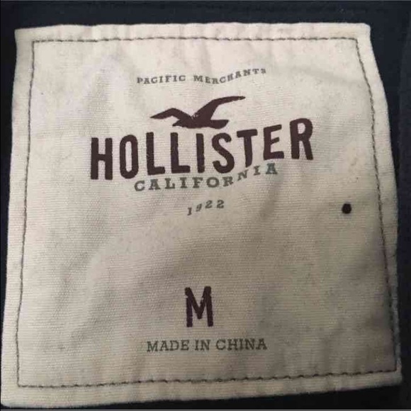 Hollister jacket. - Picture 2 of 3