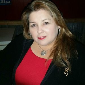 Meet your Posher, Adriana