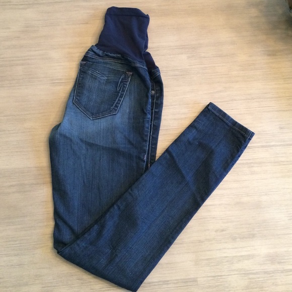 A Pea in the Pod Maternity Skinny Jeans