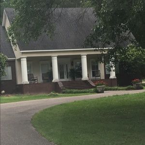 Meet your Posher, Terri